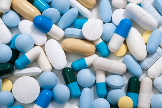 Struènjaci uznemireni: SAD kupile sve zalihe leka protiv Kovida-19 na svetu